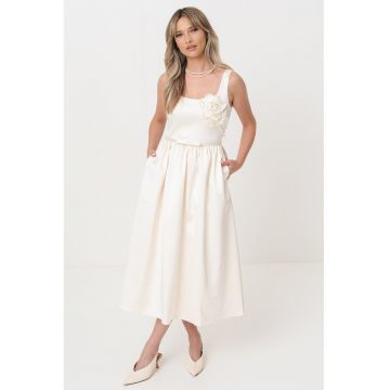Rochie midi evazata cu buzunare laterale