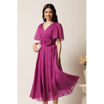 Rochie midi magenta din voal clos cu floare in talie- Moze