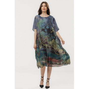 Rochie turcoaz eleganta satinata A-line cu croiala lejera si imprimeu pictural