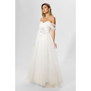 Rochie de ocazie din tull cu maneci cazute si cordon in talie Finess Alba