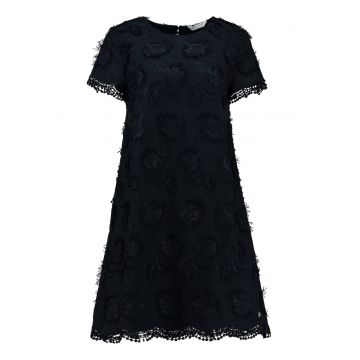 Rochie dreapta cu design floral