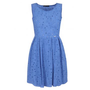Rochie evazata cu motive florale