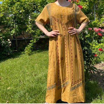 Rochie Lunga Brodata Miuta 108