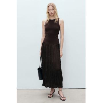 Rochie maxi evazata