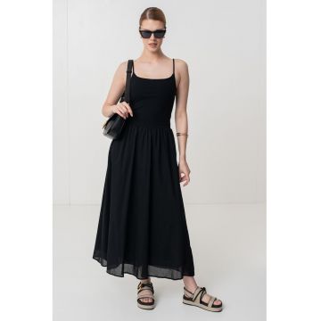 Rochie maxi evazata cu bretele inguste ajustabile