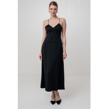 Rochie midi cu croiala dreapta si bretele inguste