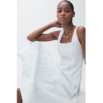 Rochie midi cu decolteu patrat