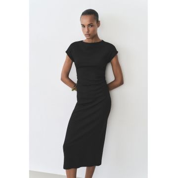 Rochie midi cu detaliu drapat
