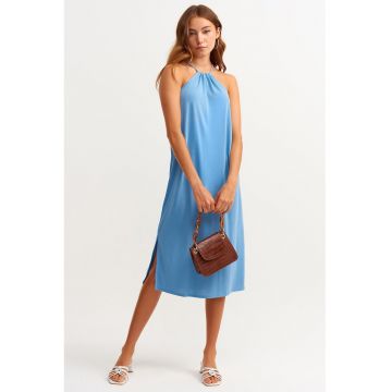 Rochie midi dreapta