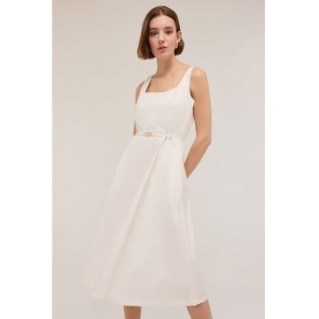 Rochie midid evazata