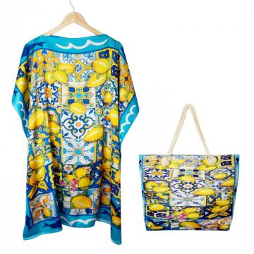 Set rochie tip poncho din matase si geanta mare de vara cu model mediteranean cu lamai pe alb, galben si albastru