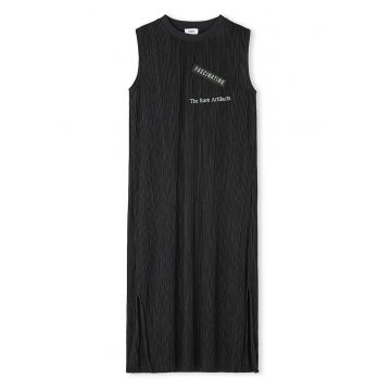 Rochie cu croiala dreapta si model text
