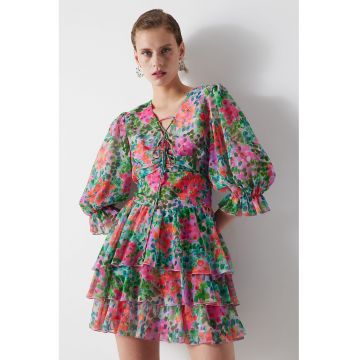 Rochie cu decolteu in V - model stratificat si imprimeu floral