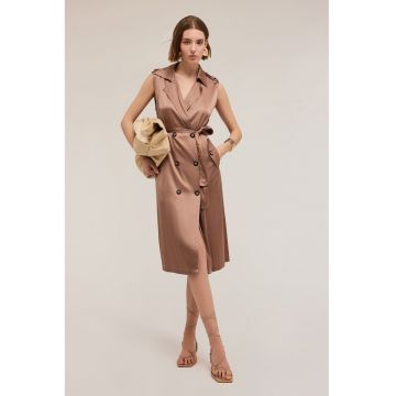 Rochie din satin cu doua randuri de nasturi