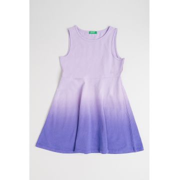 Rochie evazata cu aspect in degrade