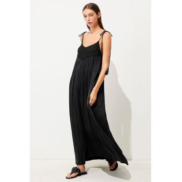 Rochie maxi fara maneci - cu decolteu in V