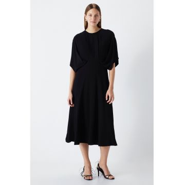Rochie midi cu decupaj