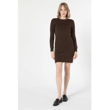 Rochie tip pulover cu decolteu la baza gatului