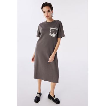 Rochie-tricou midi