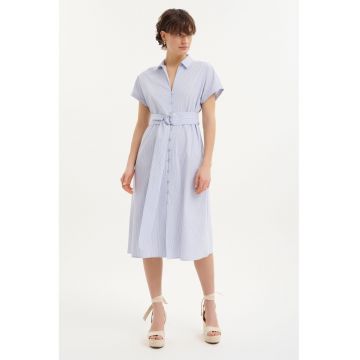 Rochie-camasa in dungi cu un cordon in talie