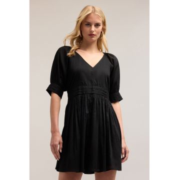 Rochie cu maneci scurte si decolteu in V