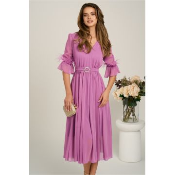 Rochie DY Fashion midi lila din voal in clos cu pene la maneci si accesoriu in talie