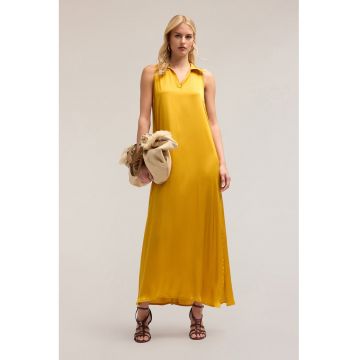 Rochie maxi cu guler