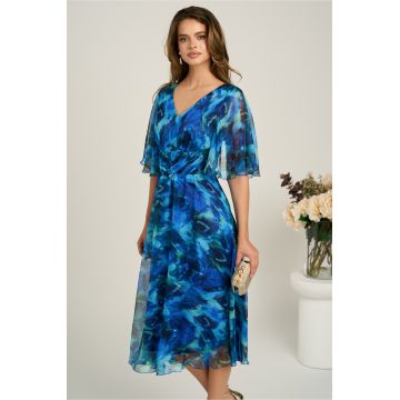 Rochie midi albastra din voal in clos cu imprimeuri si maneci vaporoase