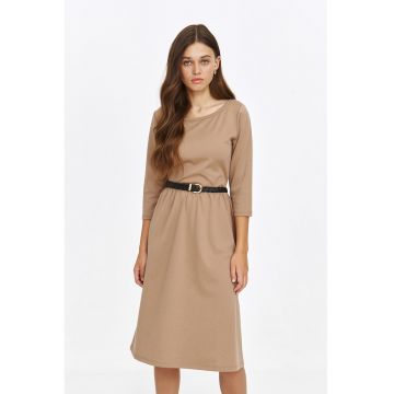 Rochie midi cu o curea impletita in talie