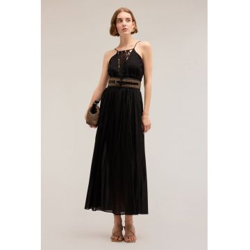 Rochie midi evazata
