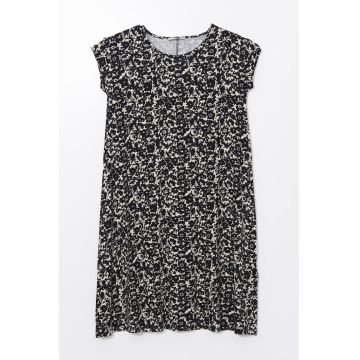 Rochie dreapta cu model