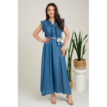 Rochie lunga albastra din denim in clos cu nasturi la bust si cordon in talie