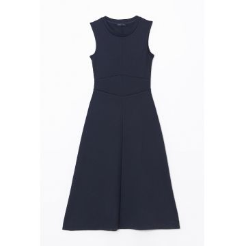 Rochie midi evazata