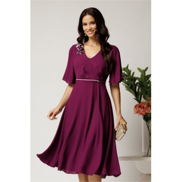 Rochie midi mov din voal in clos cu flori la decolteu- Viada