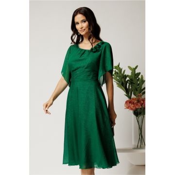 Rochie midi verde din voal in clos cu insertii din fir lurex si flori la decolteu- Viada Rochie midi verde din voal in clos cu insertii din fir lurex si flori la decolteu- Viada