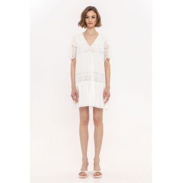 Rochie mini cu insertii brodate