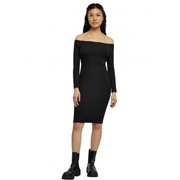 Rochie bodycon cu decolteu pe umar