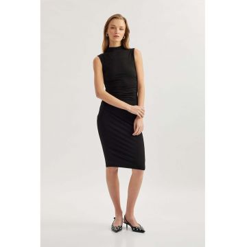 Rochie cambrata - fara maneci