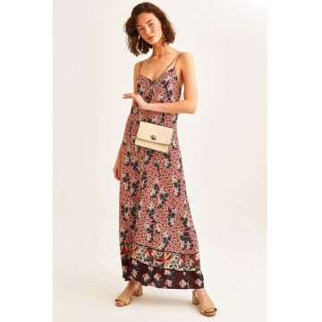 Rochie cu decolteu in V si model floral