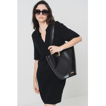 Rochie dreapta cu guler