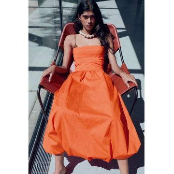 Rochie evazata fara maneci