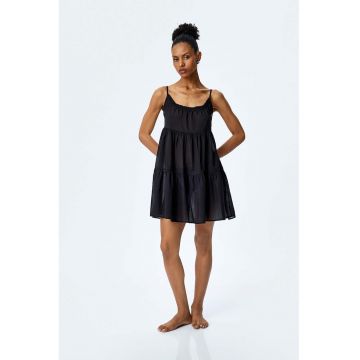 Rochie scurta evazata cu bretele ajustabile