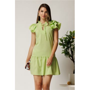 Rochie scurta verde lime din triplu voal cu croi cambrat si volan la baza