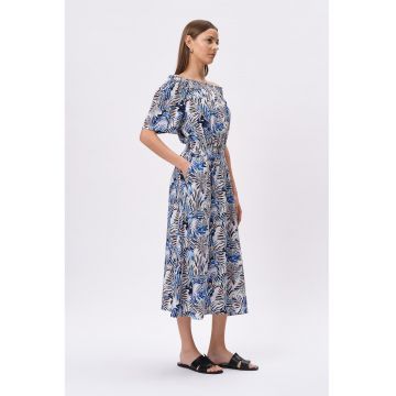 Rochie cu decolteu pe umeri si buline