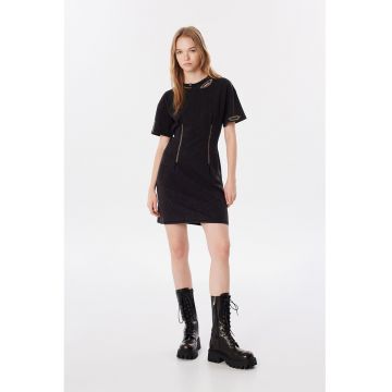 Rochie cu decupaje