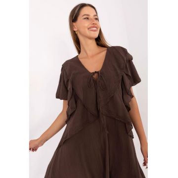 Rochie cu detalii cu volane