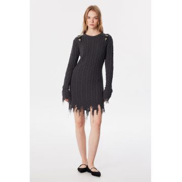 Rochie cu margini nefinisate
