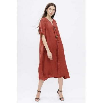 Rochie din in, cu doi nasturi decorativi pe piept, caramizie