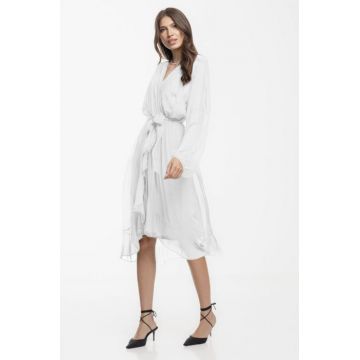 Rochie eleganta din matase naturala si vascoza, petrecuta, cu maneci vaporoase si croiala asimetrica, alba