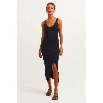 Rochie midi cu slit lateral